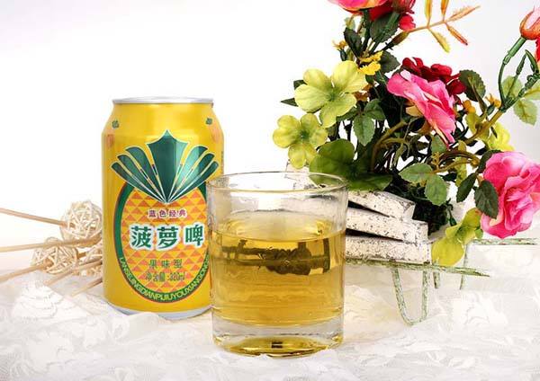 菠蘿啤算是啤酒嗎？菠蘿啤和啤酒的區(qū)別是什么