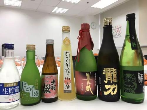 清酒如何配餐？哪些食物可以搭配清酒？