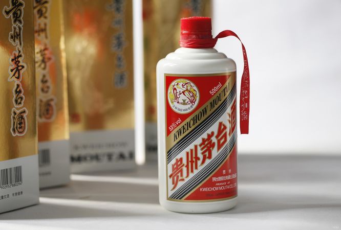 飛天茅臺五斤定制酒(5斤裝飛天茅臺收藏品酒)