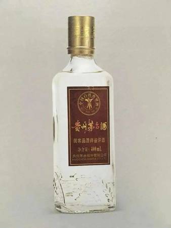 黃鶴原生態(tài)漿12年價格(黃鶴樓生態(tài)原漿12年多少錢一瓶)