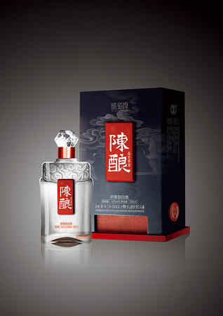 二兩裝白酒有什么商標(biāo)(2兩裝的白酒哪個(gè)好)