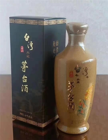 42度白瓷瓶景陽春價(jià)格(景陽春白色瓷瓶價(jià)格)