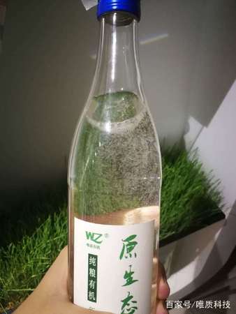 白酒加水能變真假嗎(白酒加水變渾是真酒嗎)