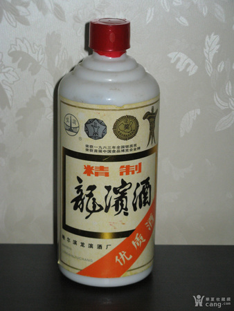 雙龍瓷瓶茅臺(tái)(雙龍瓶茅臺(tái)酒)