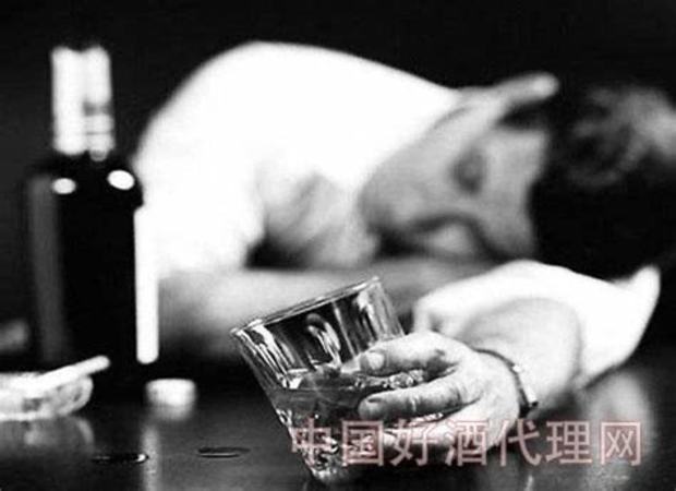 喝酒之后頭疼怎么辦,葡萄酒喝多了頭疼怎么辦