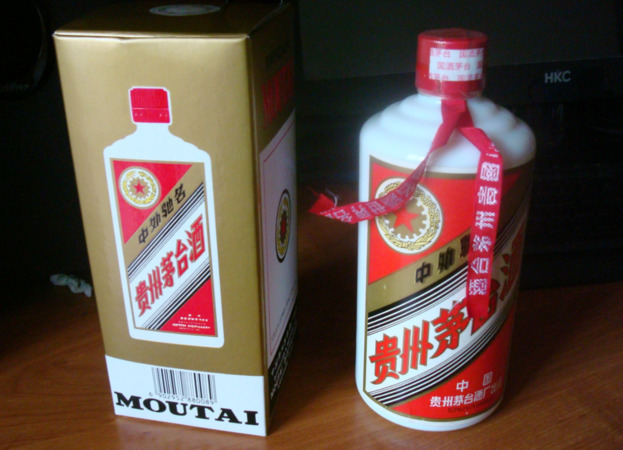 茅臺(tái)鎮(zhèn)去哪里能買到酒(到茅臺(tái)鎮(zhèn)怎么買酒)