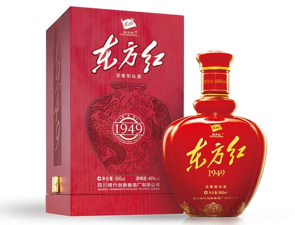 東方紅白酒52度價(jià)格表(東方紅郎52度酒價(jià)格表)