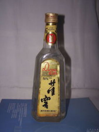 存放30年的白酒值錢(qián)嗎(存放30年的普通白酒值錢(qián)嗎)